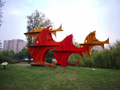 鱼群小品雕塑